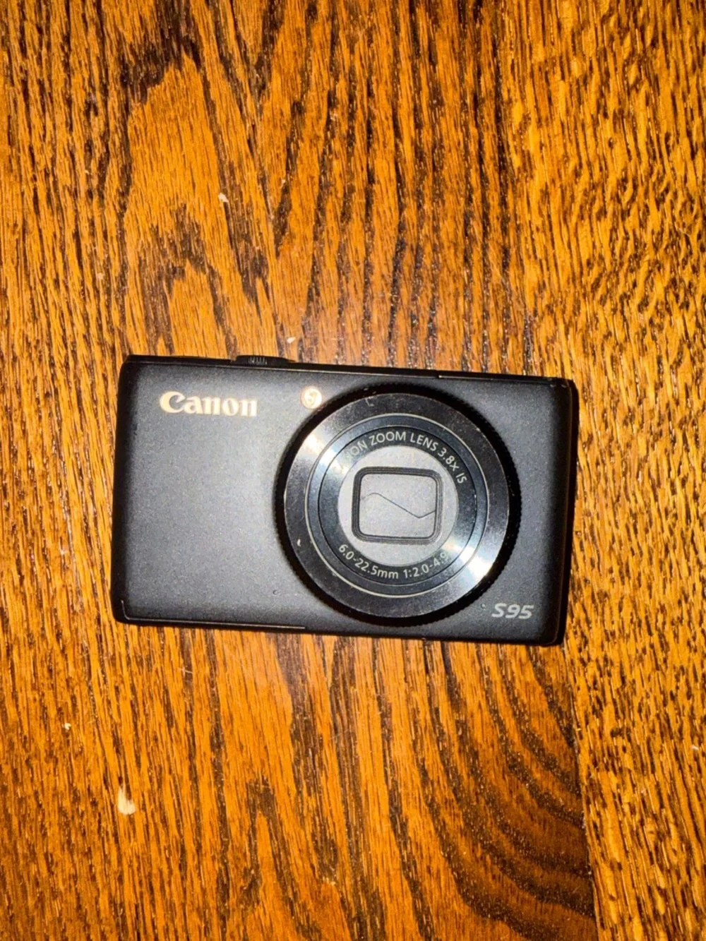 Canon S95 Compact Digital Camera - Black